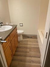 888 Shawnee Dr SE in Salem, OR - Building Photo - Building Photo