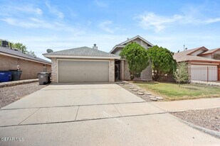 12072 Autumn Gate Dr in El Paso, TX - Building Photo