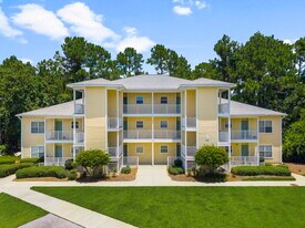 200 Sandestin Ln in Miramar Beach, FL - Building Photo