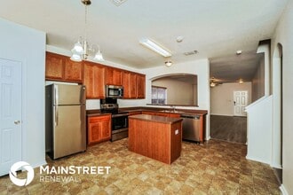 1027 Caprese Ln in San Antonio, TX - Building Photo - Building Photo