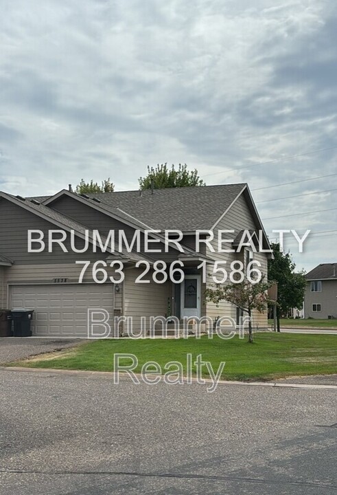 5538 153rd Ct NW in Ramsey, MN - Building Photo