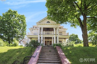 Heritage Hill Fringe in Grand Rapids, MI - Building Photo - Building Photo