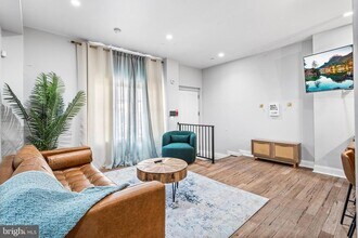 569 N 20th St in Philadelphia, PA - Foto de edificio - Building Photo