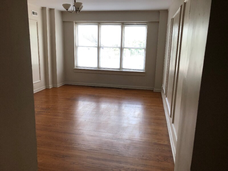 1 W 28th St in Indianapolis, IN - Building Photo