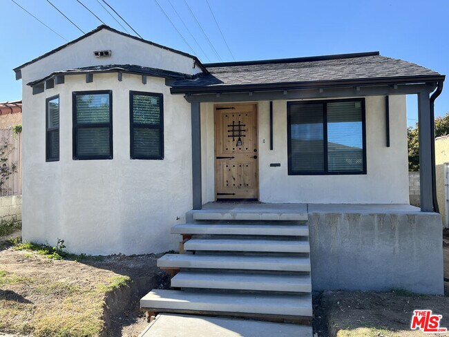 property at 3543 Homeland Dr