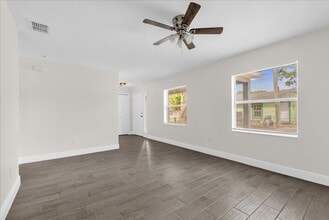 2170 Church St in Sanford, FL - Building Photo - Building Photo