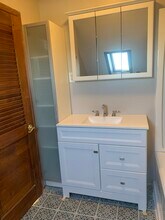 81 Litchfield St, Unit 1 in Boston, MA - Foto de edificio - Building Photo