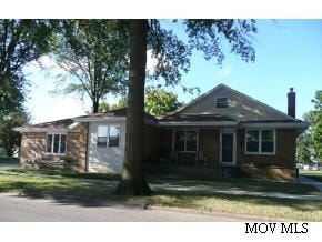 404 28th St in Vienna, WV - Foto de edificio