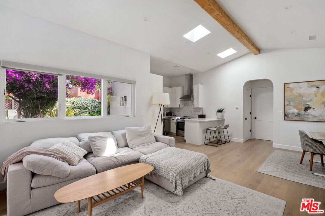 4148 Chase Ave in Los Angeles, CA - Building Photo