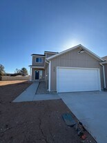 725 W 350 N in Vernal, UT - Building Photo