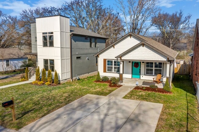 property at 1722 Knowles St