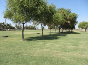 El Dorado Mobile Home Park in Lemoore, CA - Building Photo - Building Photo