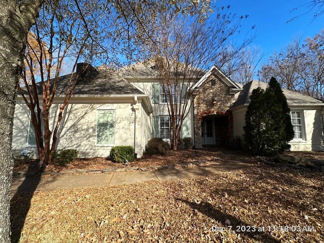 property at 10230 Mackwood Dr