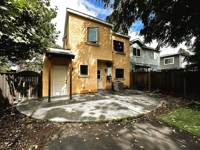 property at 350 Ridgway Ave