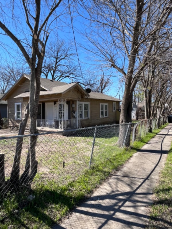 803 Piedmont Ave in San Antonio, TX - Building Photo - Building Photo