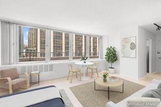 130 Water St in New York, NY - Building Photo - Building Photo