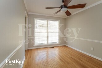 1049 Independence Ct in Alabaster, AL - Building Photo - Building Photo