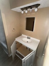 809 East Ave in Elyria, OH - Building Photo - Building Photo