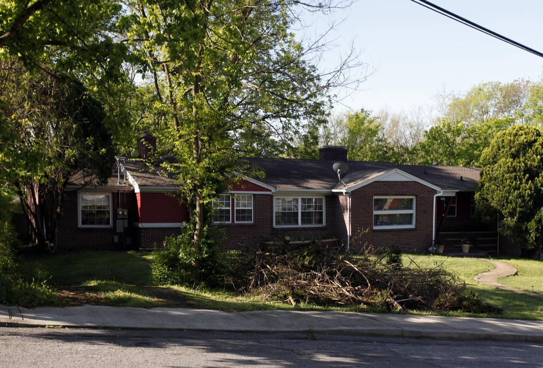 1901 Morena St in Nashville, TN - Foto de edificio