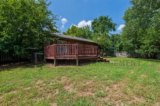 2014 N Pine Grove St in Wichita, KS - Building Photo - Building Photo