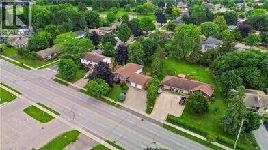 121 Tollgate Rd in Brantford, ON - Building Photo - Building Photo