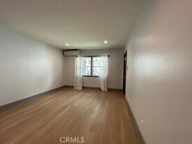 2615 N Lincoln St in Burbank, CA - Building Photo