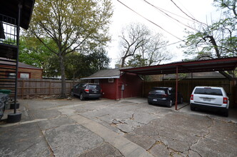 1320 W Pierce St in Houston, TX - Building Photo - Building Photo