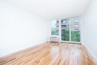 2779 University Ave-Unit -2-B in Bronx, NY - Building Photo - Building Photo