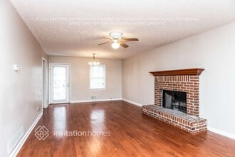 3302 Glynn Mill Dr in Snellville, GA - Foto de edificio - Building Photo