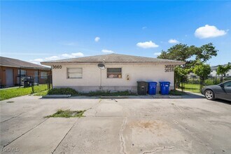 3660 Seminole Ave in Ft. Myers, FL - Building Photo - Building Photo