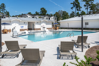 Waters at Oakbrook in Summerville, SC - Foto de edificio - Building Photo