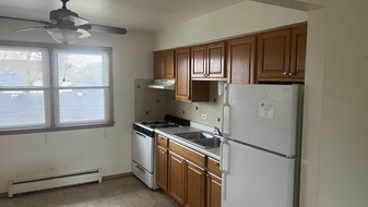 6729 174th Pl, Unit 2 N Apartments