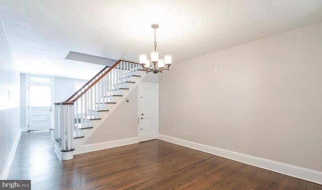 34 Maple St in Conshohocken, PA - Building Photo - Building Photo