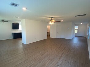 3771 Solanum Dr in Conroe, TX - Building Photo - Building Photo