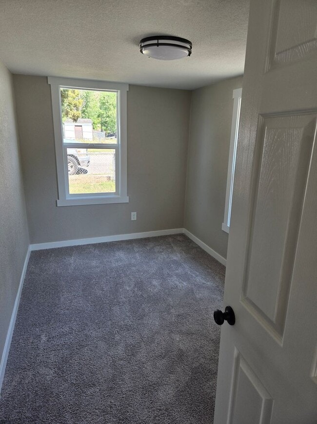 property at 1620 7th Ave N