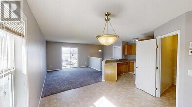 9804 99 St in Wembley, AB - Building Photo - Building Photo