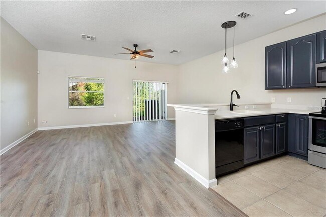 11939 Great Commission Way in Orlando, FL - Building Photo - Building Photo