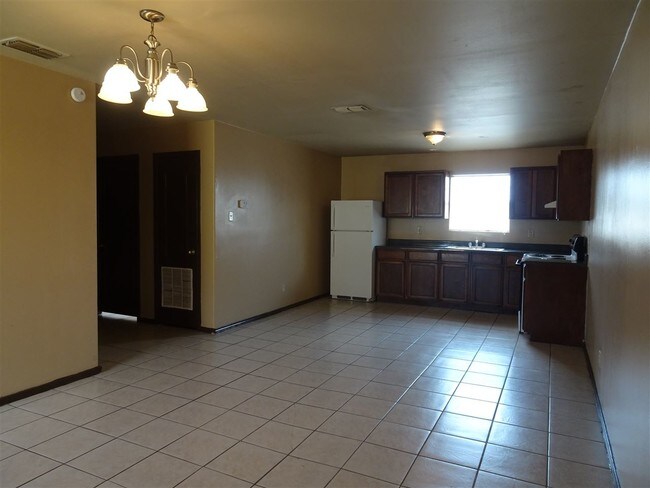 3108 Potomac Loop-Unit -#3 in Laredo, TX - Building Photo - Building Photo