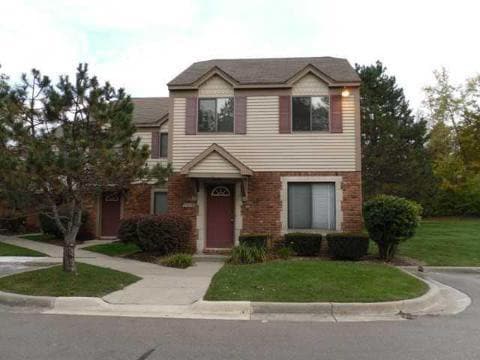 property at 1579 Streamwood Ct