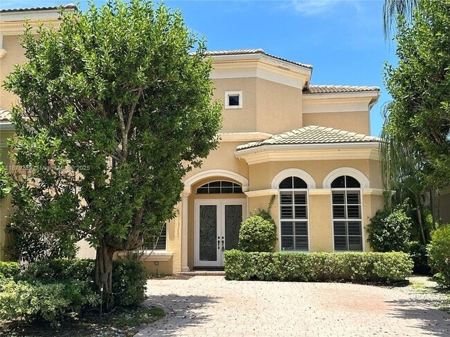 138 Tranquilla Dr in Palm Beach Gardens, FL - Foto de edificio - Building Photo