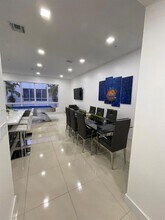 6650 NW 104th Path in Medley, FL - Building Photo - Building Photo