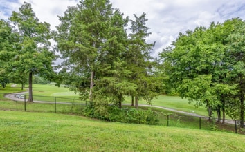 466 Flintlock Ct in Nashville, TN - Foto de edificio - Building Photo