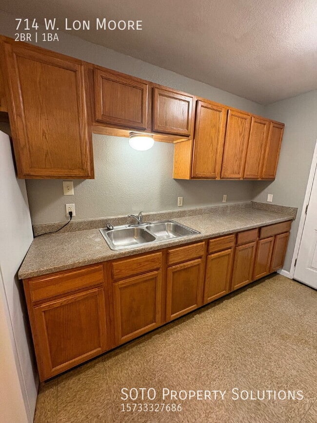 property at 714 Lon Moore St