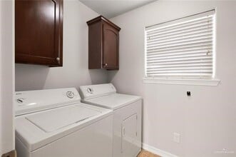 12 S 48th Ln in McAllen, TX - Building Photo - Building Photo