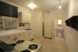 701 Mifflin Ave, Unit 3 in Pittsburgh, PA - Foto de edificio - Building Photo