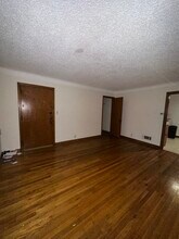 4304 Cedar Ave S in Minneapolis, MN - Foto de edificio - Building Photo