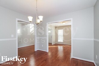 225 Stone Moss Ln in Winston-Salem, NC - Building Photo - Building Photo