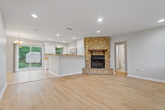 340 Audubon Dr in Mandeville, LA - Building Photo - Building Photo