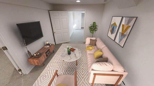 property at 17 Kingman Rd