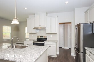 1614 Tundra Ln in Denver, NC - Building Photo - Building Photo